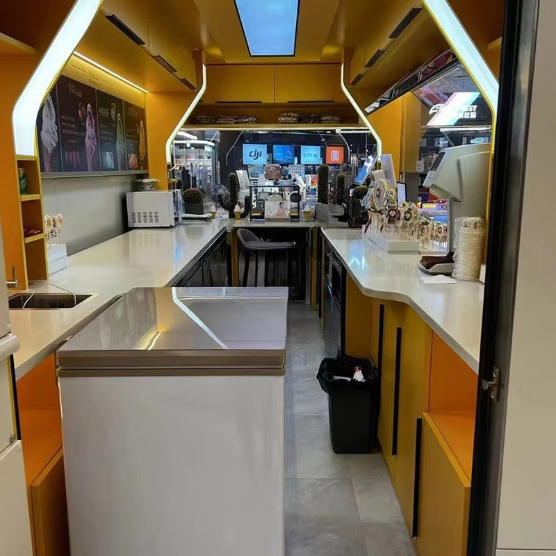 Truk Makanan Cepat Saji dengan - Fast Food With Snacks ulasan dan harga